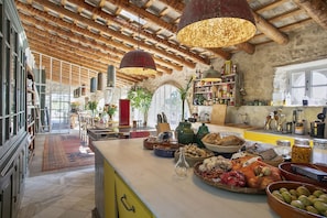 Dining - Exquisitely renovated 2500sqm Typical Catalan Villa in the heart of Natural Park (Olivella)