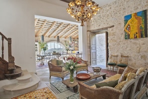 Interior - Exquisitely renovated 2500sqm Typical Catalan Villa in the heart of Natural Park (Olivella)