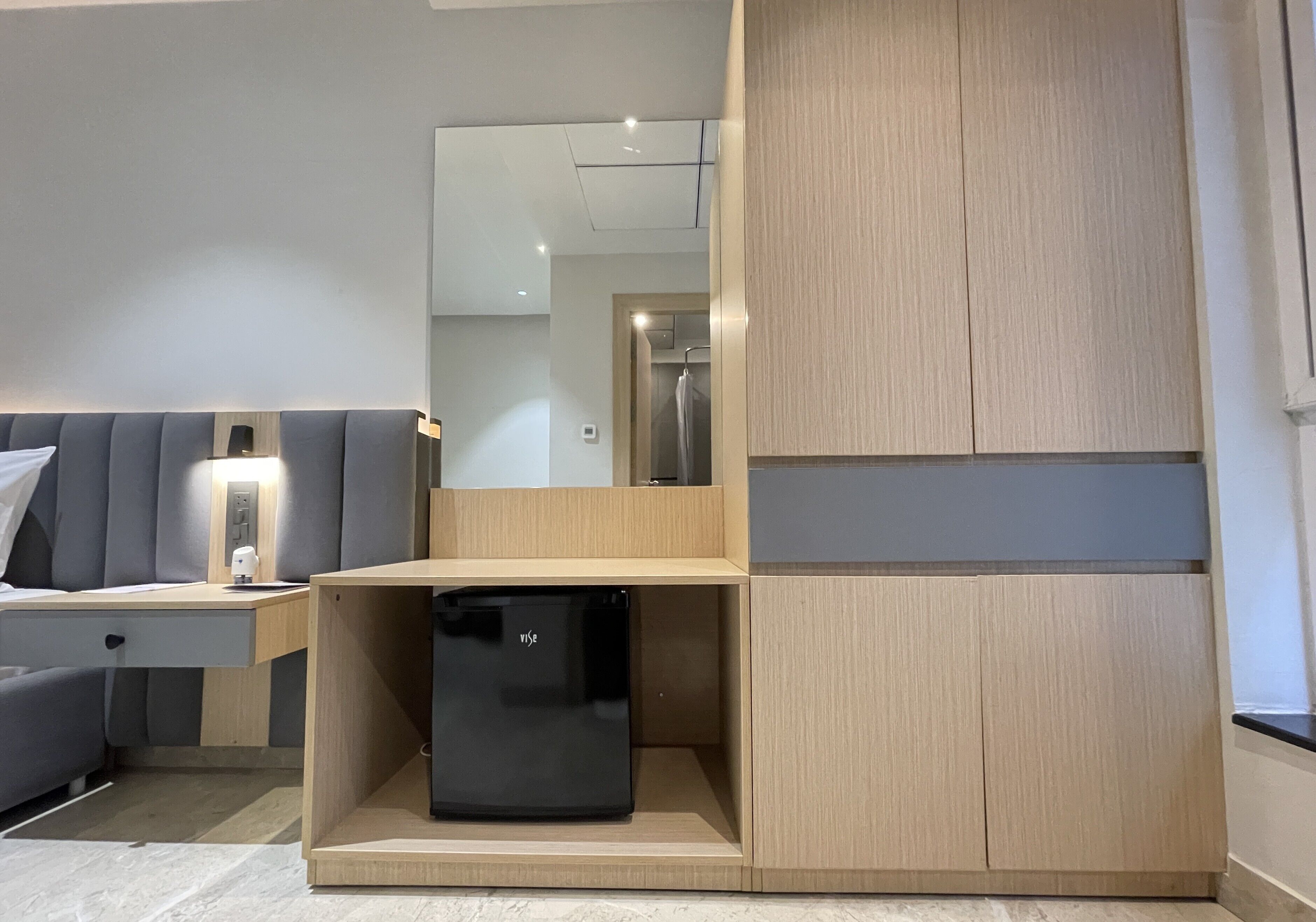 Photo - Hotel Kyzen HiTech City- Your Zenly Stay
