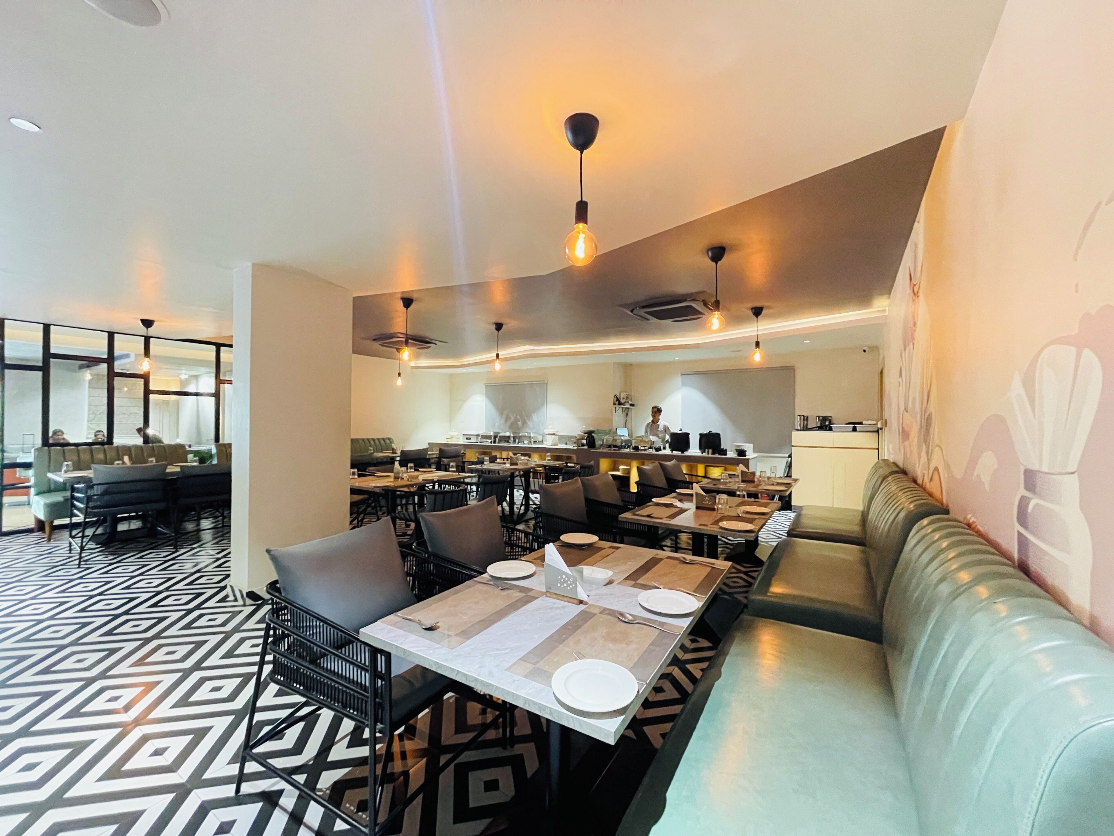 Photo - Hotel Kyzen HiTech City- Your Zenly Stay