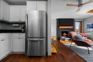 Interior - Sweet Retreat (Leland)