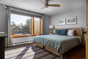 2 chambres, fer et planche à repasser, Wi-Fi, draps fournis