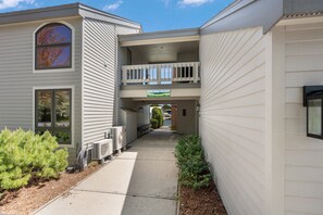 Property grounds - Sweet Retreat (Leland)