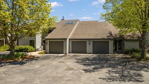 Exterior - Sweet Retreat (Leland)