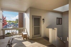 Property grounds - Sweet Retreat (Leland)