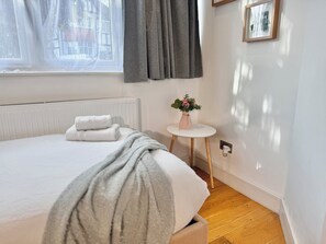 1 bedroom, iron/ironing board, Internet, bed sheets