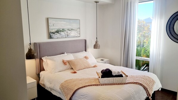 2 chambres, fer et planche à repasser, Wi-Fi, literie fournie