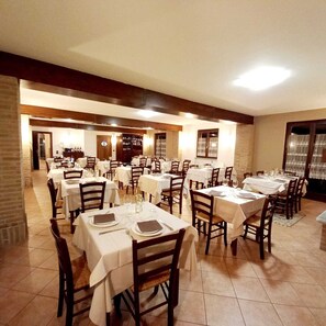 Restaurant - LOCANDA DEL VIANDANTE (Magliano Alfieri)