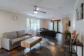 TV, offices