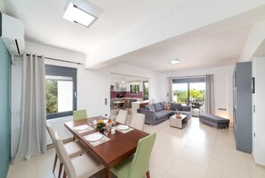 Villa Comfort | Matservice på rummet