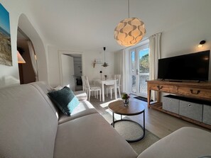 TV, stereo - Ruhetal -genieße Deinen Urlaub, Ganz in Ruhe (Glücksburg (Ostsee))