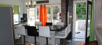 Large 3 bedroom: 2 kings 1 queen, w/yard, parking,W/D. Great walkable location.