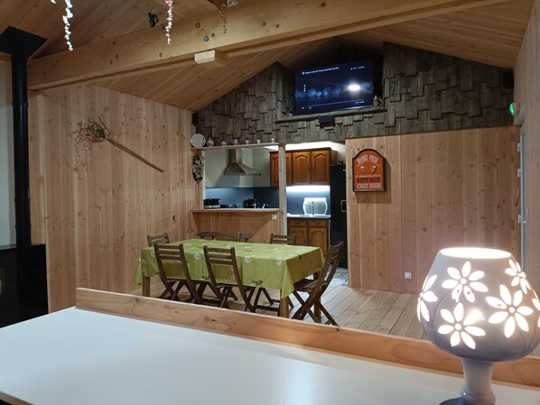 Dining - Gîte du Sarrasin "aux Champs des Amours" (Rocquigny)