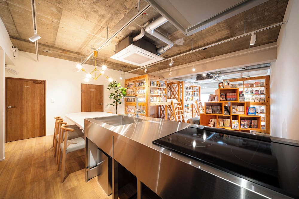 MANGA ART HOTEL BAKUROCHO