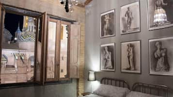 4 Schlafzimmer, Schreibtisch, Reisekinderbett, WLAN