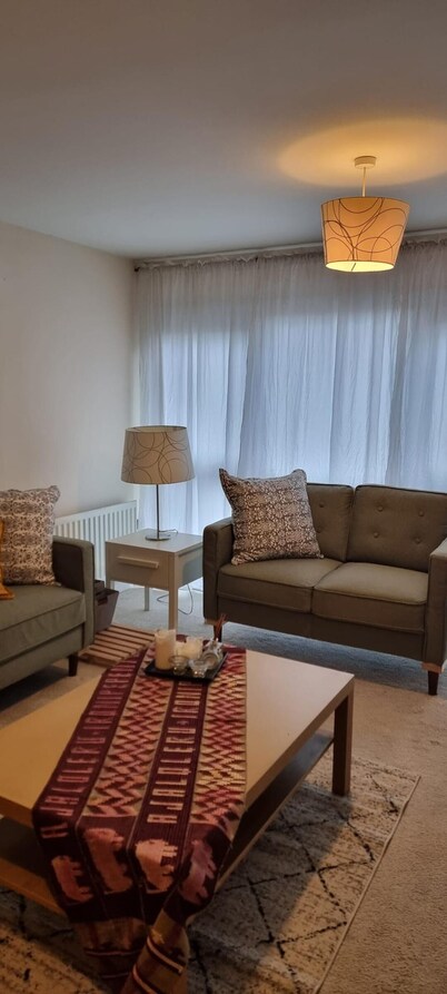 Stunning 2-bed Apartment Near Colindale Station