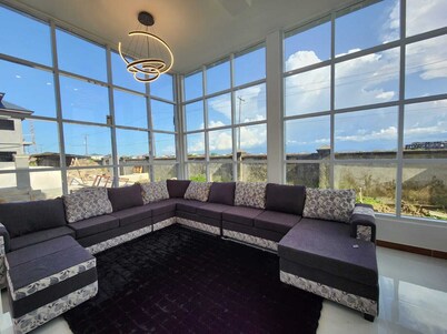 Little Heaven - Remarkable Spot in Georgetown