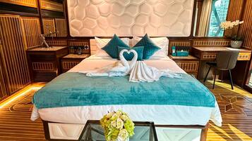 4 chambres, fer et planche Ă repasser, Wi-Fi, draps fournis