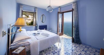 Villa Gr - Enchanting Villa Overlooking the Sea