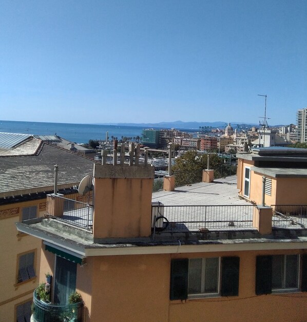 View from property - Spacious Apartment With sea View Terrace in Genoa Pegli (Genoa)