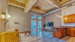 Apartment | 2 bedrooms, Internet - Sosuite 2BR Apt w W D Gym On-site Restaurant (Philadelphia)