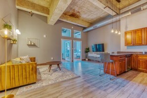 2 habitaciones y acceso a internet