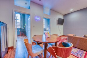 Apartamento | 2 dormitorios y Internet