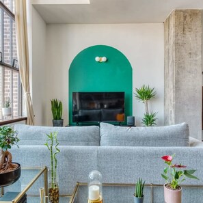 Apartment - Sosuite 1BR Penthouse w W D Gym On-site Bar (Philadelphia)