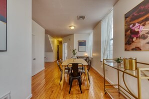 Apartamento | 3 dormitorios y Internet