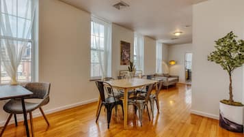 Apartment | 3 bedrooms, Internet