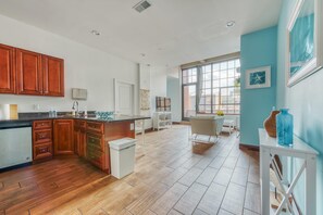 Căn hộ | 2 phòng ngủ, truy cập Internet tốc độ cao