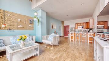 Apartment | 2 bedrooms, Internet