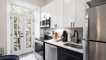 Apartment | 1 bedroom, Internet