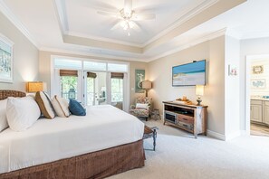 4 bedrooms, iron/ironing board, free WiFi, bed sheets - Walk to Beach ~ Gated Resort with Tram (Miramar Beach)