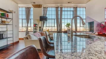 Apartment | 2 bedrooms, Internet