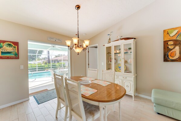 House (3 Bedrooms) | Interior - Venice Vacation Rental w/ Private Outdoor Pool! (Venice)