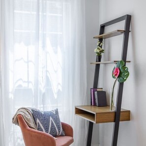 شقة | 2 عدّة غرف نوم وخدمة الإنترنت