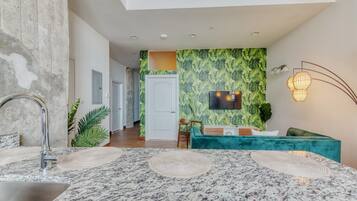 2 habitaciones y acceso a internet