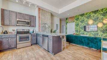 Apartment | 2 bedrooms, Internet