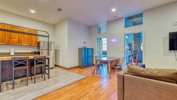 Apartment | 2 Schlafzimmer, Internetzugang