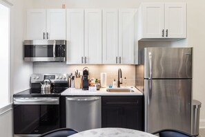 公寓 | 1 間臥室、網路服務