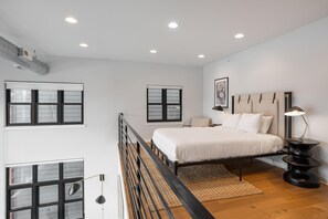 2 bedrooms, Internet - Sosuite Corner 2BR Loft w W D Shared Roofdeck (Philadelphia)