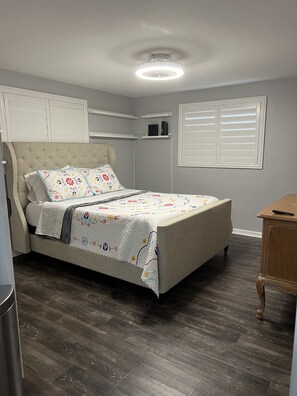 3 Schlafzimmer, Bügeleisen/Bügelbrett, WLAN, Bettwäsche