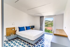 5 soverom, barnesenger (inkludert) og sengetøy