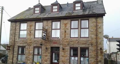 Mount View Hotel B&B