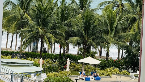 ชายหาด
