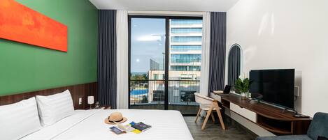 Habitación Deluxe doble, vistas al mar | Ropa de cama de alta calidad y edredones de plumas