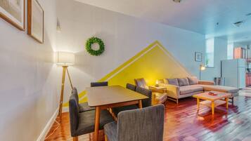 Apartment | 3 bedrooms, Internet