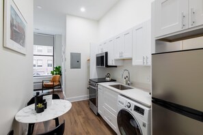Apartment | 1 bedroom - Sosuite Studio Apt w W/d, Gym, Lounge (Philadelphia)