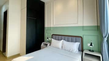 3 bedrooms, iron/ironing board, free WiFi